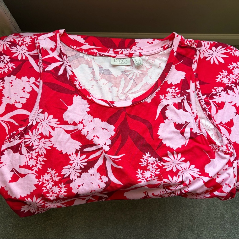 LOGO by Lori Goldstein Red and White Floral Maxi Dress - Picture 4 of 7